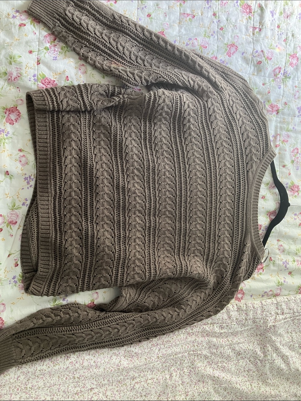 Brown oversized cable knit sweater